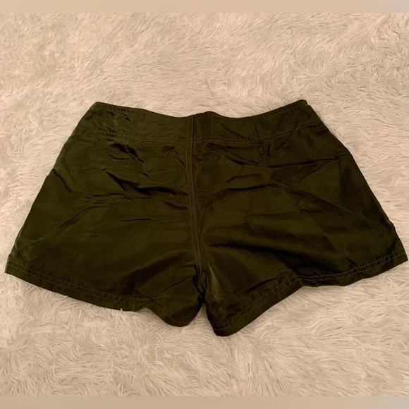 Palmetto’s Army Green Front Lace Up Cargo Shorts - Picture 2 of 5